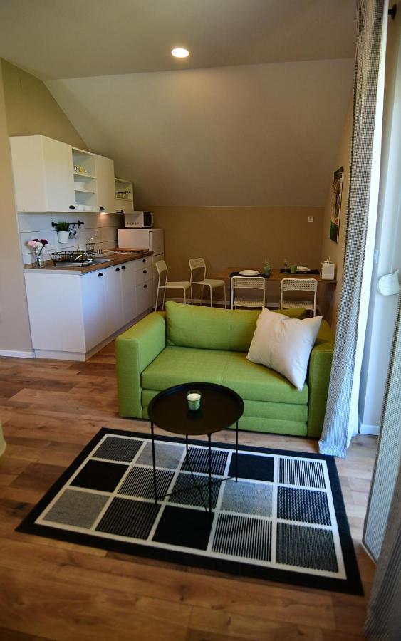 Apartmani Zagi Rakovica Eksteriør billede